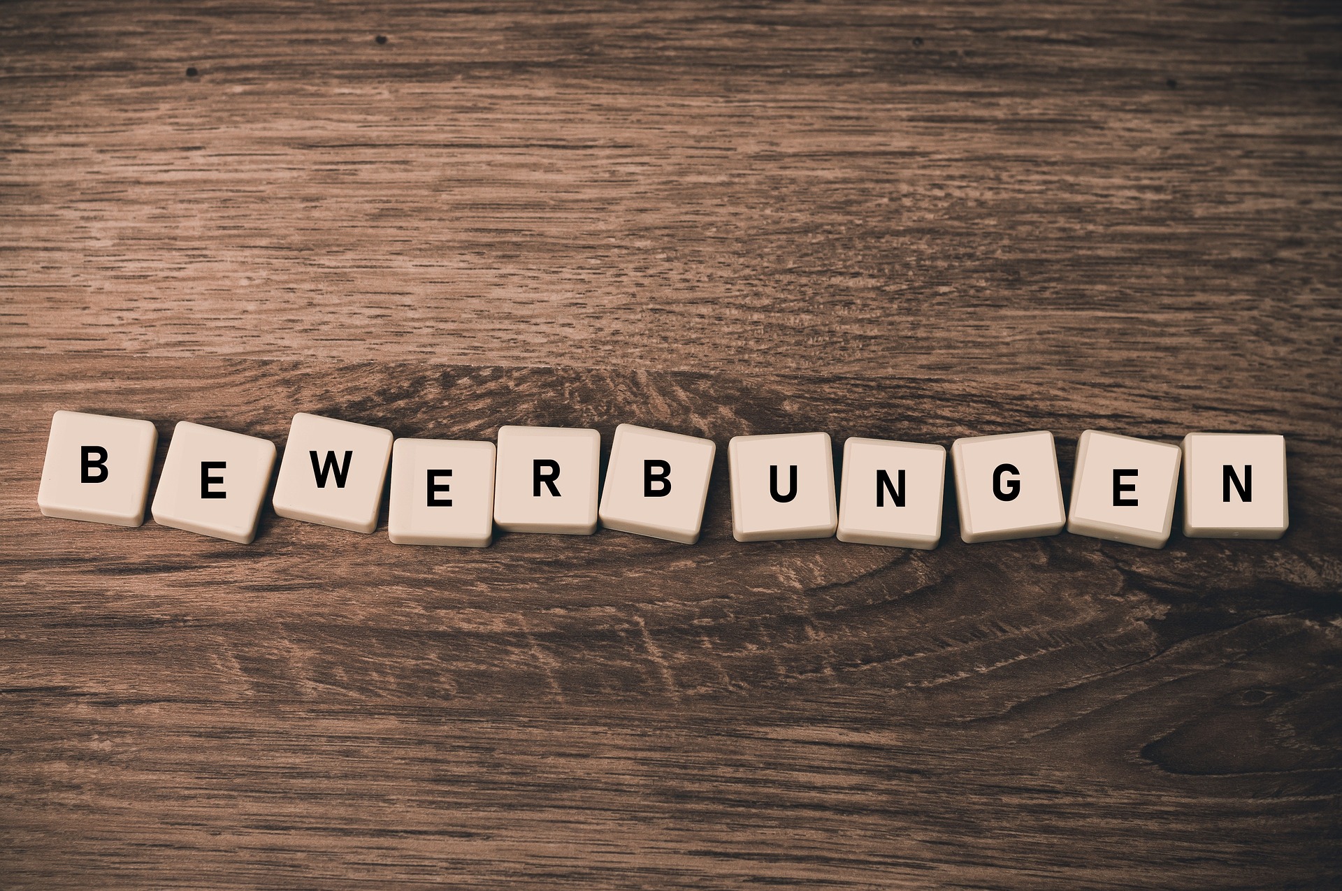 applications-3453993_1920